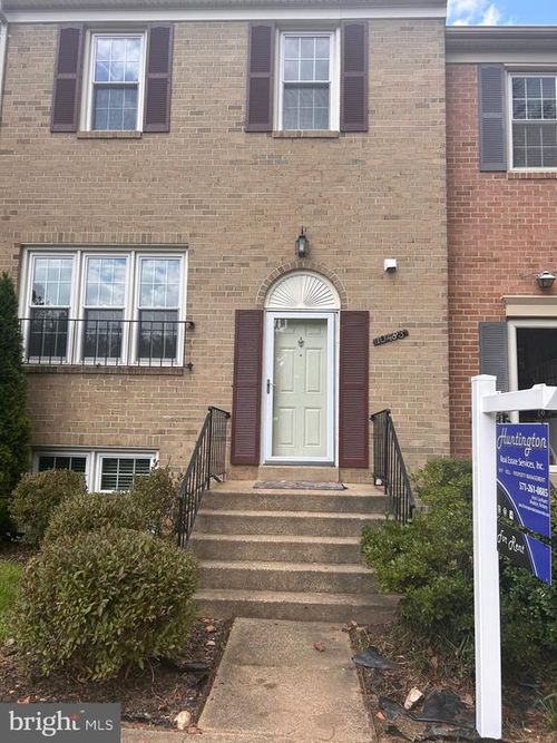 10483 Malone Ct, FAIRFAX, VA, 22032-2378 | Card Image