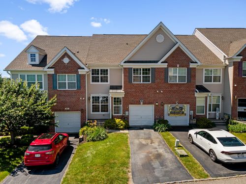 305 Balsam Dr, New Windsor, NY, 12553-4755 | Card Image