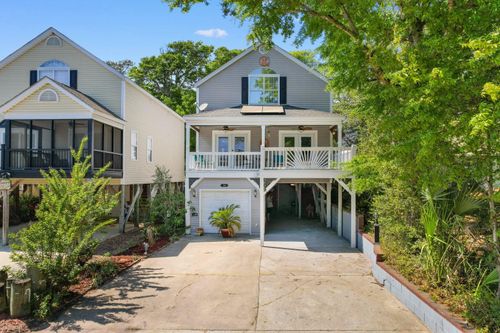 114 N Oak Dr, Surfside Beach, SC, 29575-3762 | Card Image