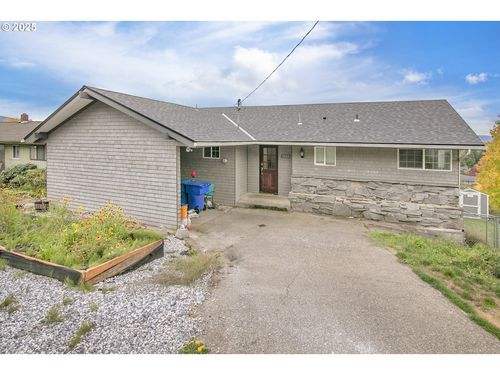 2404 Bloyd St, Kelso, WA, 98626-5113 | Card Image