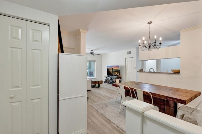 2113 Tuscany Way, Condo with 2 bedrooms, 2 bathrooms and null parking in Boynton Beach FL | Image 10