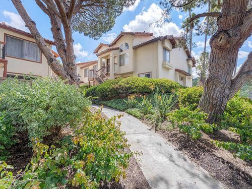 210-4080 Rosenda Ct, San Diego, CA, 92122-1953 | Card Image