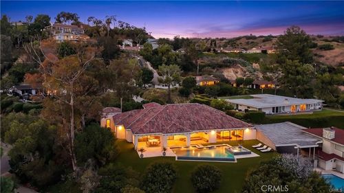 7714 Vale Dr, Whittier, CA, 90602-1918 | Card Image