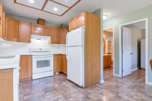 477 3 Rd Avenue, House other with 3 bedrooms, 2 bathrooms and 4 parking in Hope BC | Image 9