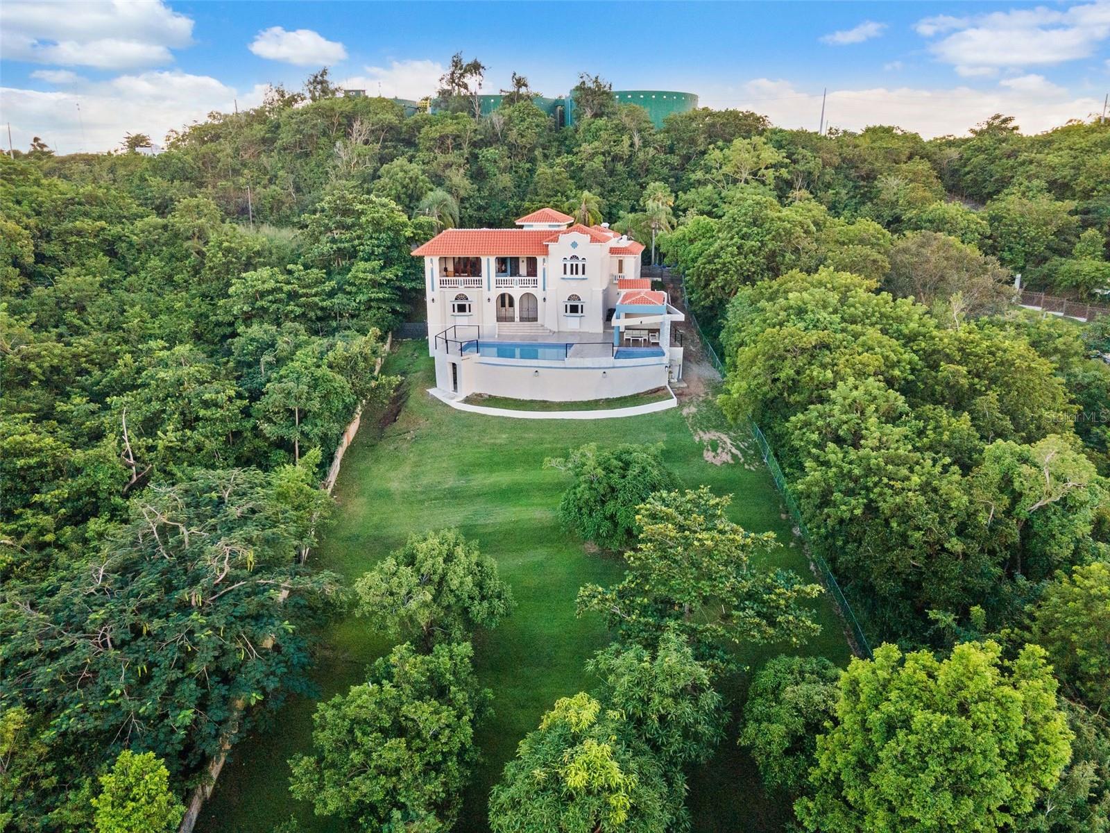 Residential en venta en HUMACAO, 21 HARBOUR LIGHTS DR, 3600 m²