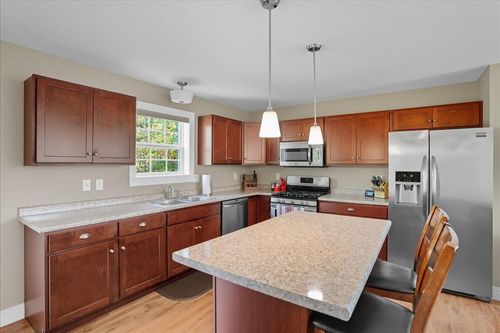 34 Leach Rd, Fairfax, VT, 05454-9548 | Card Image