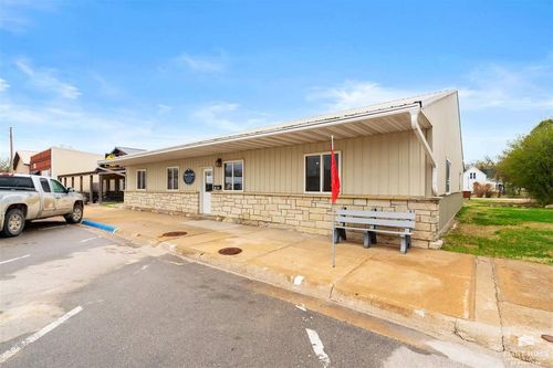 114 W 2nd St, Frankfort, KS, 66427-1307 | Card Image