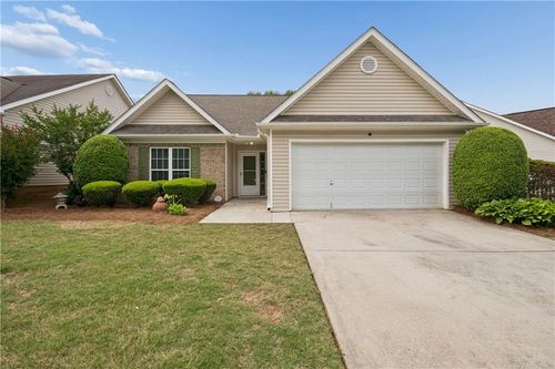 150 Lassiter Dr, Covington, GA, 30016-1390 | Card Image