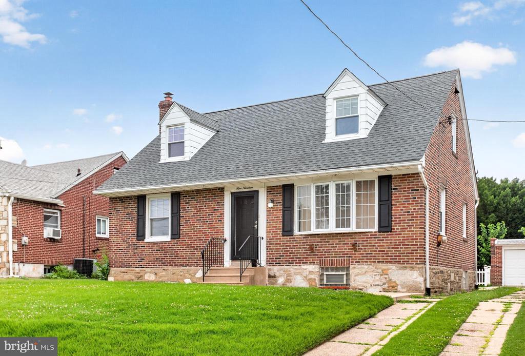 Residential in PHILADELPHIA 4