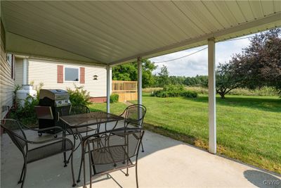 37712 State Route 12e, House other with 3 bedrooms, 2 bathrooms and null parking in Clayton NY | Image 2