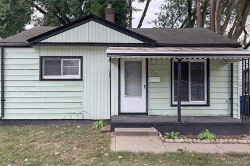 712 E Lincoln Ave, Madison Heights, MI, 48071-4087 | Card Image