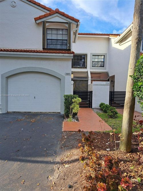 apt-525-3535 Magellan Cir, Aventura, FL, 33180-3750 | Card Image