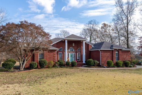 173 Forest Home Dr, Trinity, AL, 35673-6401 | Card Image