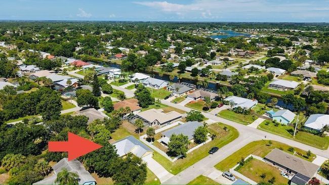 1590 Polynesian Ln, House other with 4 bedrooms, 2 bathrooms and null parking in SEBASTIAN FL | Image 24
