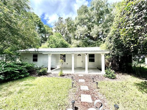 520 Se 5th St, WILLISTON, FL, 32696-3009 | Card Image