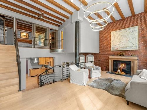 apt-4-14-8 Newcomb St, Boston, MA, 02118-3260 | Card Image