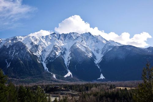 7501 Pebble Creek Dr, Pemberton, BC, V0N2L3 | Card Image