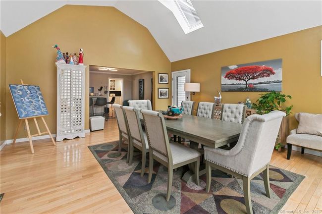 48 Dry Bridge Rd, House other with 5 bedrooms, 4 bathrooms and 5 parking in Canton CT | Image 7