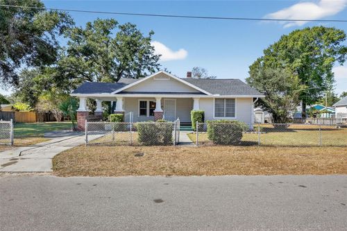 5806 N Cherokee Ave, Tampa, FL, 33604-7026 | Card Image