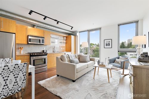apt-612-530 Broadway E, Seattle, WA, 98102-6230 | Card Image