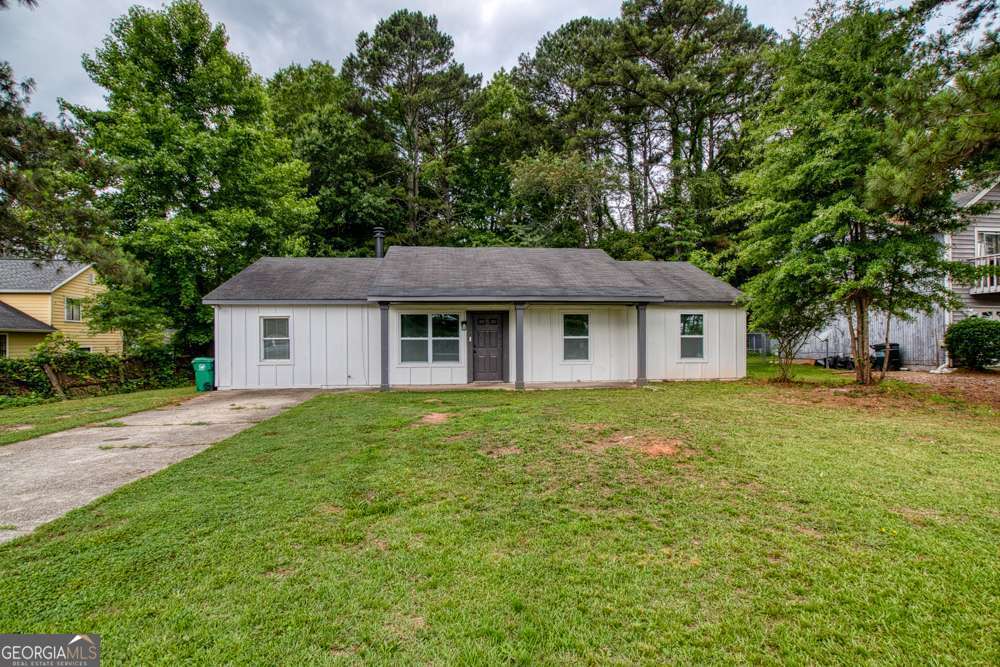 Residential in Stone Mountain 4