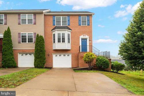 1957 Cidermill Ln, WINCHESTER, VA, 22601-2776 | Card Image