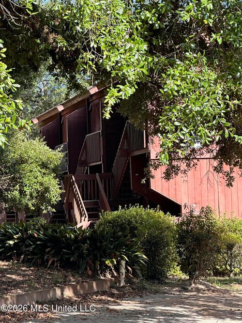 e-230 Lakeside Villa, Diamondhead, MS, 39525-3791 | Card Image