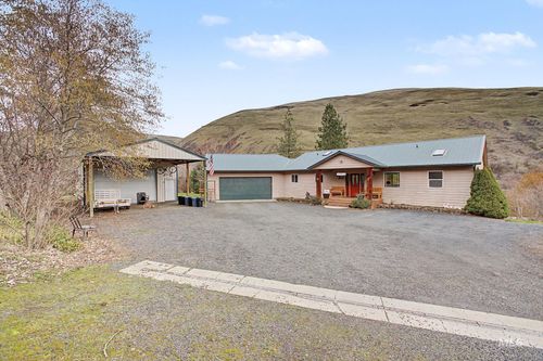 20485 Cotton Tail Ln, Culdesac, ID, 83524-8616 | Card Image