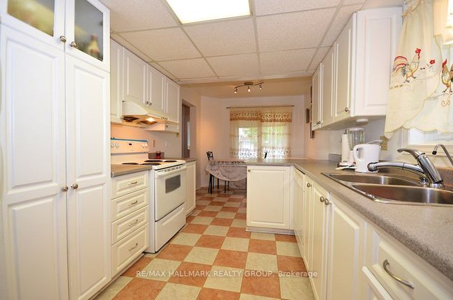 42 Saddle Cres, House other with 3 bedrooms, 4 bathrooms and 2 parking in Ottawa ON | Image 12