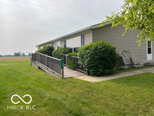 135 Sunset Ct, Cicero, IN, 46034-9124 | Card Image