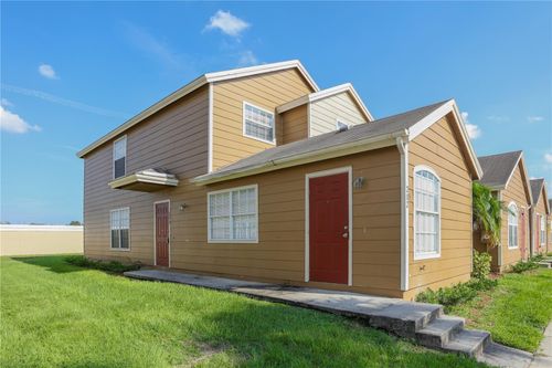 202 Washington Palm Loop, Davenport, FL, 33897-1639 | Card Image