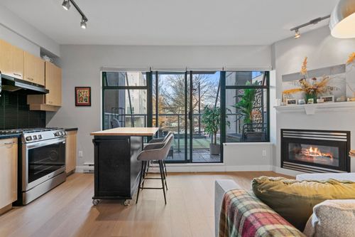 203-2228 Marstrand Ave, Vancouver, BC, V6K4T1 | Card Image