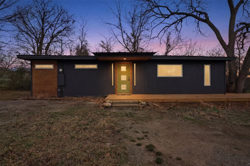 69 Nicole Dr, Pottsboro, TX, 75076-3365 | Card Image