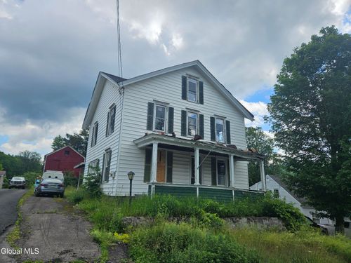 8 Elm St, Worcester, NY, 12197-2034 | Card Image
