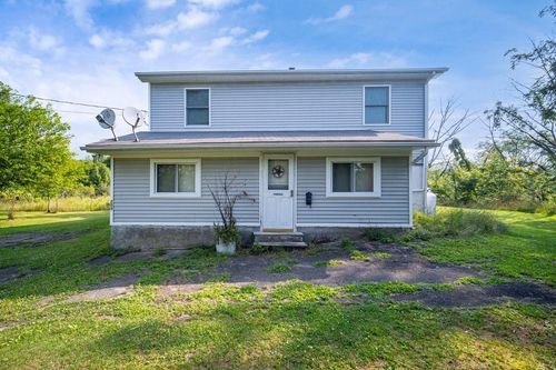 208 Grahamtown Rd, Middletown, NY, 10940-7146 | Card Image