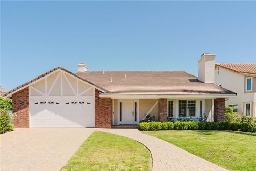 29049 Acanthus Ct, Agoura Hills, CA, 91301-1628 | Card Image