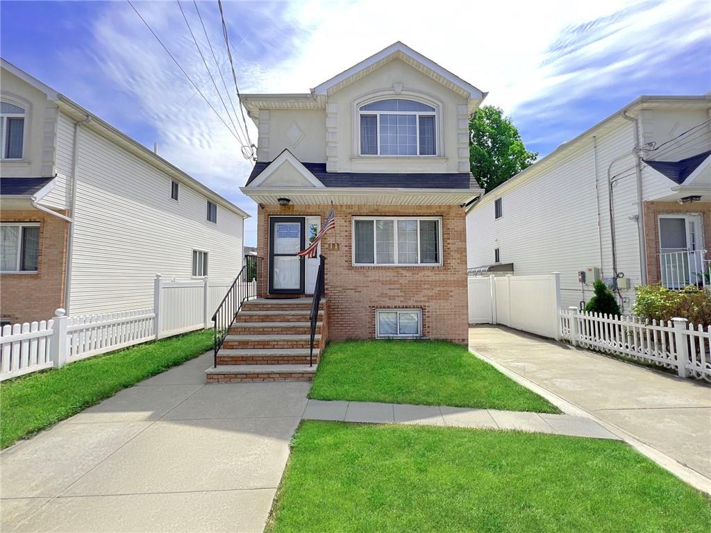 Mersereau Ave, Staten Island, NY 10303