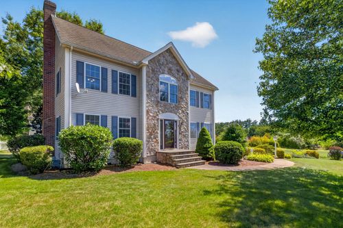 3 Janes Dr, Littleton, MA, 01460-1335 | Card Image