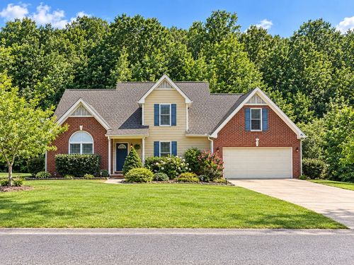 4500 Stoney Brook Dr, Pegram, TN, 37143-2011 | Card Image