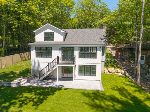39 Lakeview Dr, Nottingham, NH, 03290-4929 | Card Image