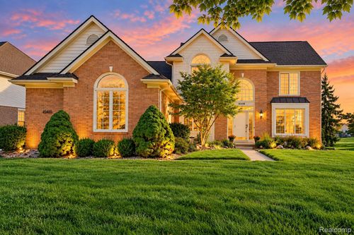 45498 Muirfield Dr, Canton, MI, 48188-1099 | Card Image