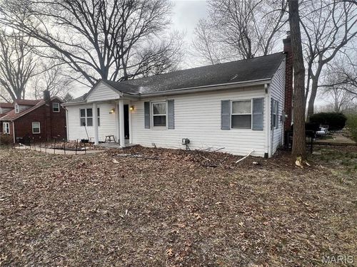 886 Prigge Rd, Saint Louis, MO, 63138-3549 | Card Image