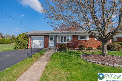 2630 Jacksonville Rd, BETHLEHEM, PA, 18017-3619 | Card Image