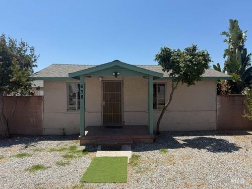 638 E Maitland Street, Ontario, CA, 91761 | Card Image