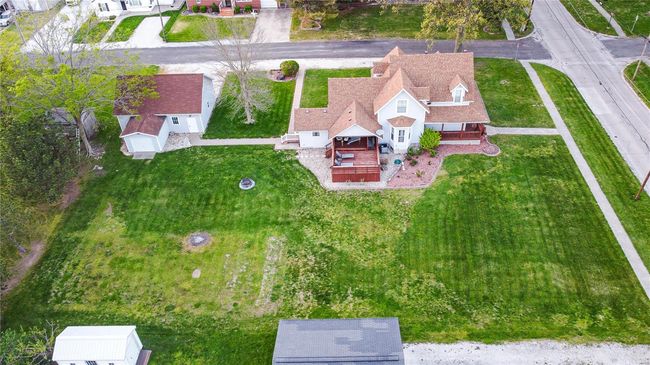 708 N Giddings Ave, House other with 3 bedrooms, 2 bathrooms and 2 parking in Jerseyville IL | Image 71