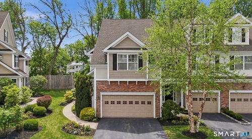 49-49 Park Place Cir, West Hartford, CT, 06110-1424 | Card Image