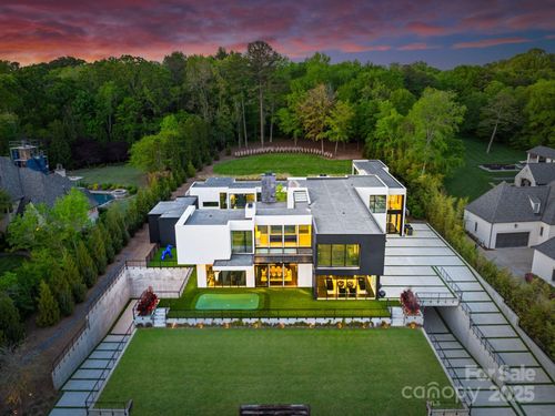 4817 Carmel Park Dr, Charlotte, NC, 28226-5130 | Card Image