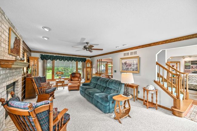 W210N16571 Glencoe Lane, House other with 3 bedrooms, 2 bathrooms and null parking in Jackson WI | Image 8