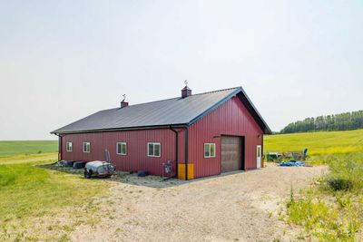 280092 Range Road 42, House detached with 3 bedrooms, 2 bathrooms and null parking in Rocky View County AB | Image 3