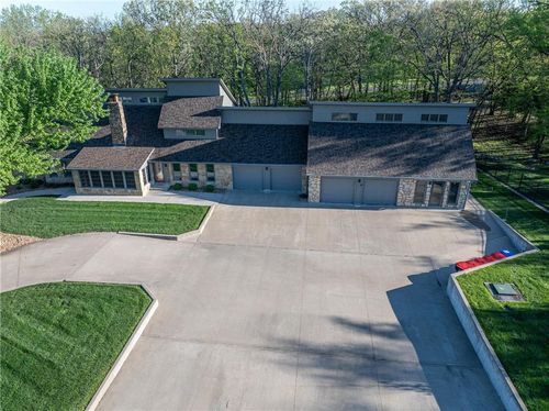 1204 Live Oak Lane, Warrensburg, MO, 64093 | Card Image
